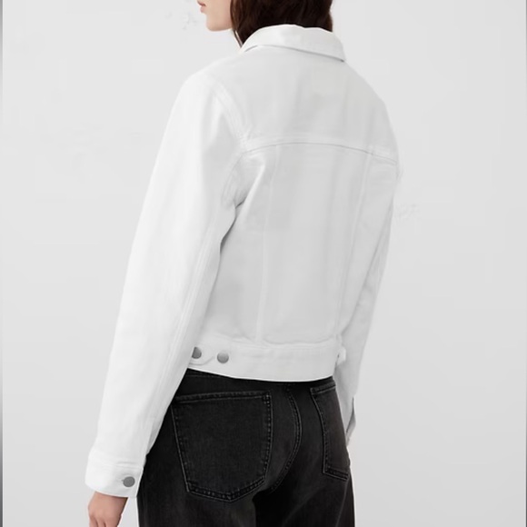 Banana Republic White Denim Trucker Jacket - Picture 2 of 5